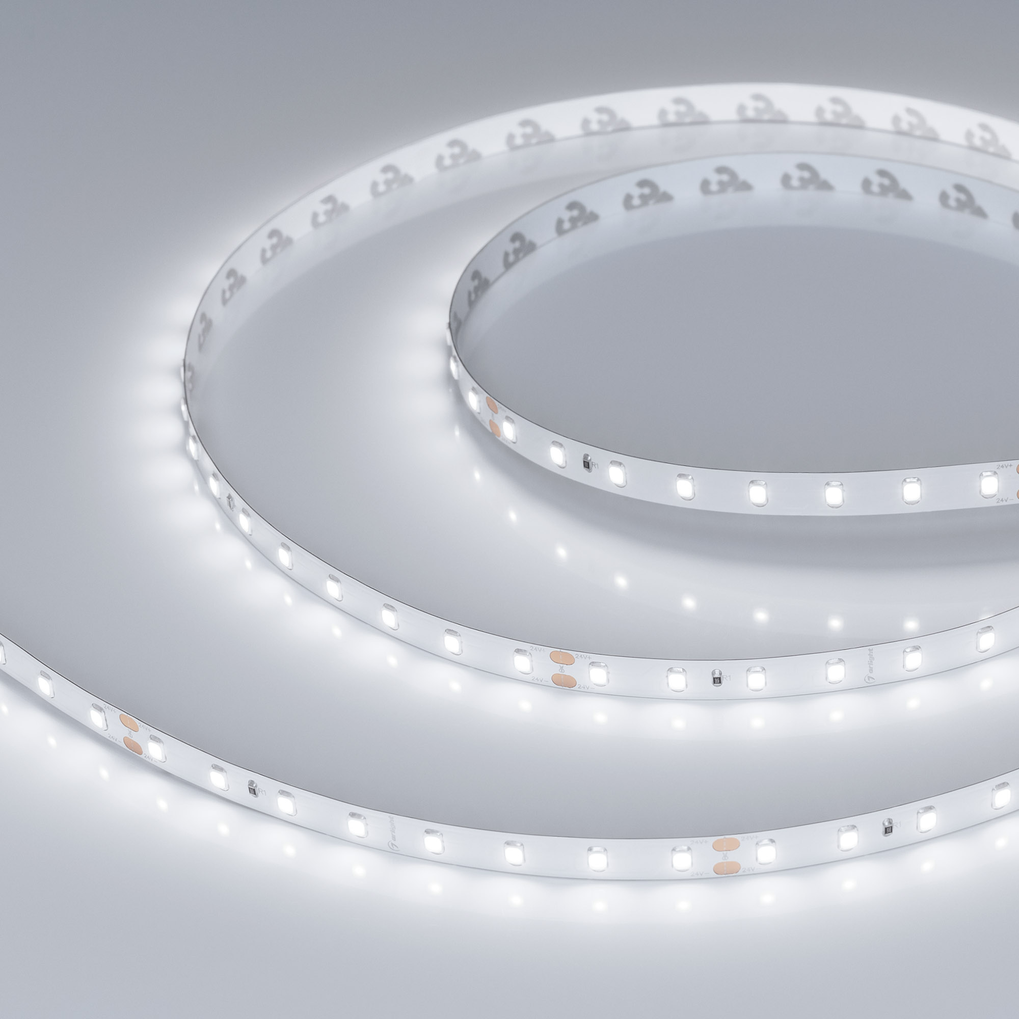 Светодиодная лента Arlight 6W/m 80Led/m 2835 White6000 8mm 24V 5M IP20 024509(2)