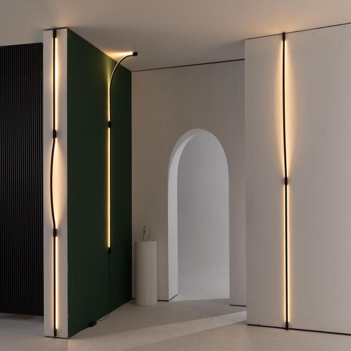 Настенный светодиодный светильник Odeon Light Fino 7006/100