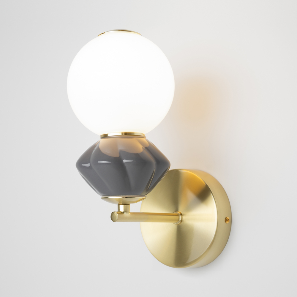 Бра Maytoni Modern Brosche MOD362WL-L5GR3K